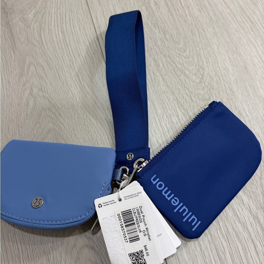 Lululemon dual pouch